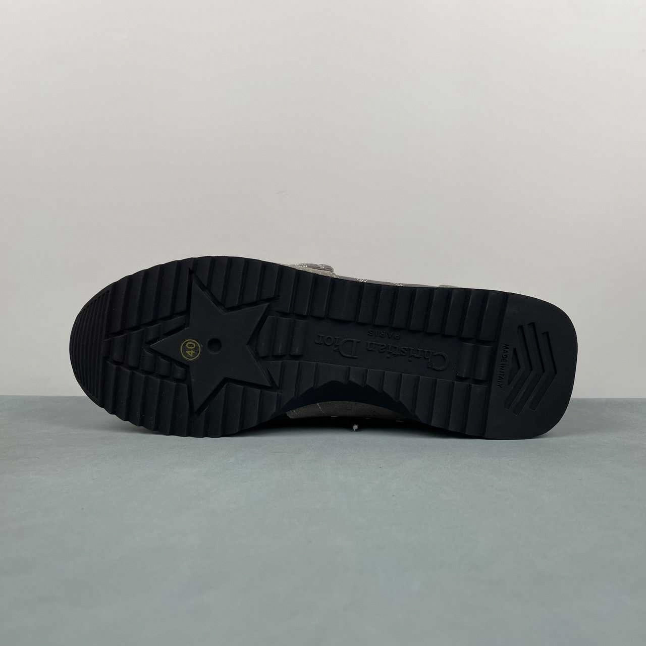 D-Sketch Sneaker